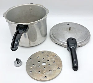 Presto Aluminum Pressure Cooker 6 Quart 0126407 w/ Jiggler Trivet Seal Genuine - Picture 1 of 12