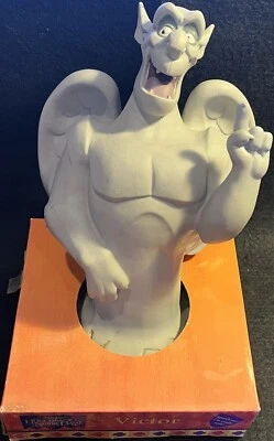 Figura de goma blanda Victor Gargoyle del jorobado de Notre Dame de Disney MATTEL ¡Rara! Foto 1 de 4
