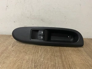 RENAULT CLIO 2007 WINDOW SWITCH 8200084011 - Picture 1 of 2