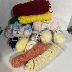 Mystery Garnpaket mehrere Marken 12 Rollen (3 Knäuel Baby Soft Garn) - Bild 1 von 9