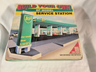 VINTAGE 1995 BUILD YOUR OWN BP MODEL SERVICE STATION