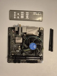 Mainboard + CPU + 16GB RAM Bundle Intel i3-10100F 3,6GHz ASRock Mini-ITX B460 - Bild 1 von 4