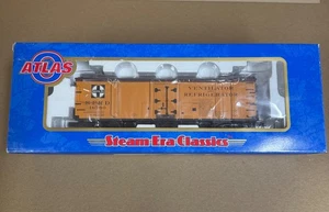 ATLAS #6702-3 Santa Fe O-Woodside Reefer Car S.F.R.D. #16780 (3 Rail) Steam Era - Picture 1 of 12