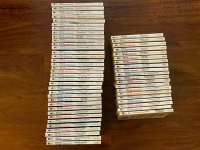 Lot of 55 Nancy Drew books ~ Carolyn Keene ~ Paperback ~ Mystery - Imagem 1 de 4