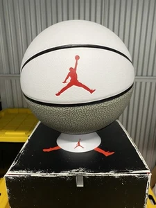 Nike Air Jordan Premium 35th Anniversary White Basketball J1003087-135 Sz 7 - Picture 1 of 3