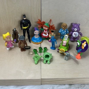 Vintage Spielzeug 90er 80er Konvolut 18 Batman, E.T Care Bears, Flinstones - Bild 1 von 10