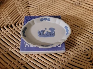 Lot of 2 Jasperware Reverse Pale Blue On White Miniature Silver Tray In Boxes - Picture 1 of 15