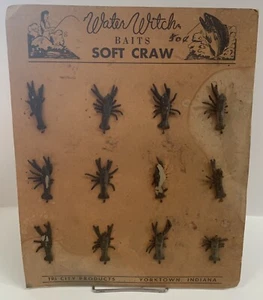 Vintage 1940s Water Witch Crawfish Baits Display Yorktown Indiana - Imagen 1 de 4