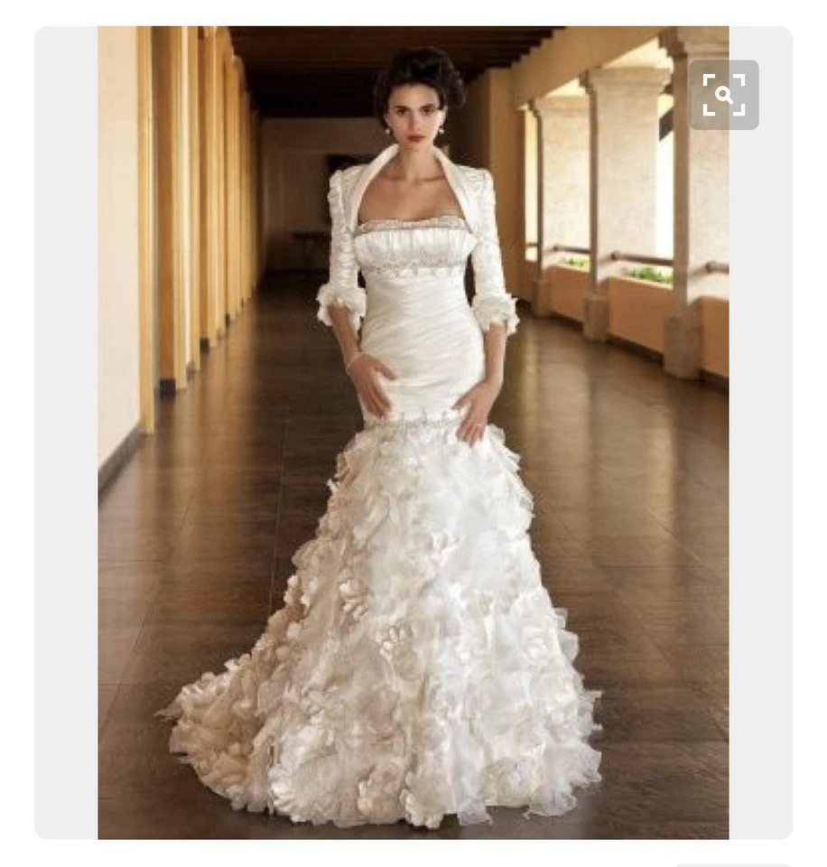 Demetrius婚纱礼服 — 第 1/4 张图片