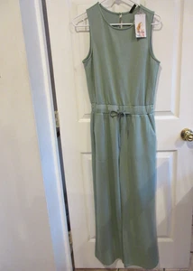 PRETTYGARDEN~Sage GREEN JUMPSUIT~size SMALL~NWT~Pockets~One Piece Outfit 1 pc - Picture 1 of 8