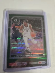 Aros NBA Dorian Finney-Smith 2024-25/25 Green Wave SP - Imagen 1 de 2