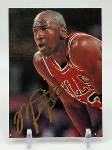 Tarjeta promocional autógrafa facsímil dorada Michael Jordan 1993-94 Sports Stars H2 HOF - Imagen 1 de 2