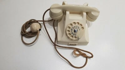 Telefono in Bachelite Bianca FATME ROMA anni 60 Vintage no Safnat - Immagine 1 di 4