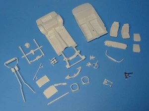 AMT 1968 Camaro Z28 Interior and Frame Chassis Set 1/25 Scale - Picture 1 of 7