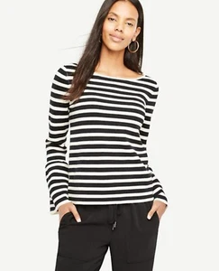 NWT ANN TAYLOR Black and Ivory Striped Bell Sleeve Sweater Size S - Picture 1 of 3