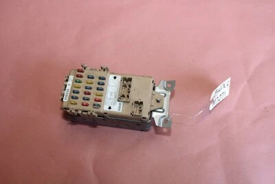 SUBARU IMPREZA WRX 2002-2003 TABLERO INTERIOR FUSIBLES CAJA RELÉ M7071 Foto 1 de 4