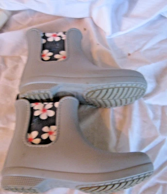 Crocs Botas Mujer Talla 6 Zapatos Goma Lluvia Botines Gris Foto 1 de 4