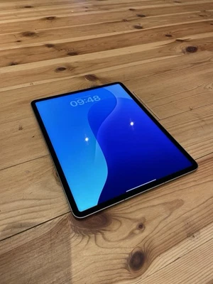 Apple iPad Pro - 12,9 Zoll - 2022 - 128GB - Bild 1 von 4