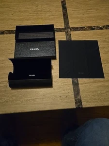 NUEVO PRADA AUTÉNTICO ANTEOJOS GAFAS DE SOL ÓPTICO NEGRO ESTUCHE MAGNÉTICO CAJA DE TELA - Imagen 1 de 14