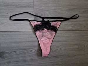 BNWT Vintage Ann Summers Black & Pink Lamora Thong Size 16 - Picture 1 of 13