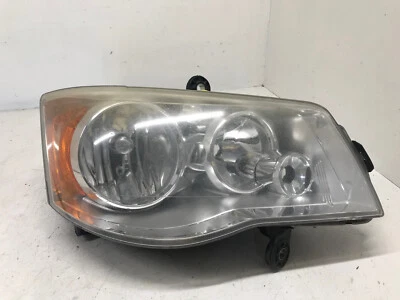 Headlight Damaged RH 08-16 Chrysler Town & Country 11-20 Dodge G. Caravan OEM - Изображение 1 из 4