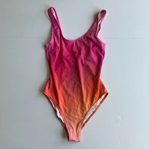 Cupshe Damen Badeanzug Einteiler - Rosa bis Orange Ombre Farbverlauf, Größe M - Bild 1 von 4