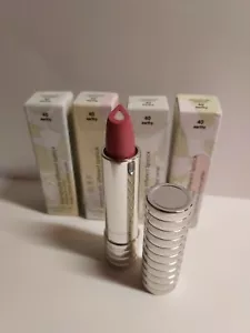 Clinique Dramatically Different Lipstick *40 EARTHY*/ .10 oz / NIB - Picture 1 of 4