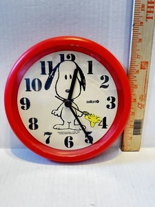 Snoopy & Woodstock Wall Clock Salton Red 8.5” Battery Operated Vintage Works! - Picture 1 of 8
