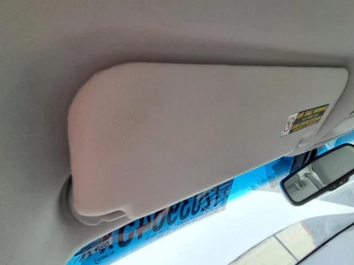 Used Left Sun Visor fits: 2009 Lexus ES350 illuminated Left Grade A - Image 1 of 4