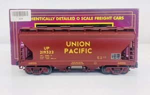 MTH Premier Union Pacific 2 Bay Centerflow Hopper #219324 20-97490 LN - Picture 1 of 9