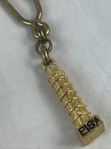 Leaning Tower Of Pisa Keychain Gold Tone Figure Italy Souvenir - Picture 1 of 6