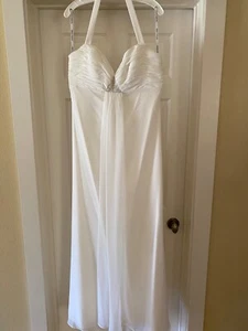 Wedding Dress - Picture 1 of 4
