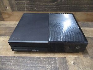 Microsoft Xbox One Model 1540 Console Only For Parts or Repair Power Up Then Off