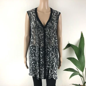 Piper Sleeveless Animal Print Button Through Tunic Shirt Top Size 16 - Picture 1 of 6
