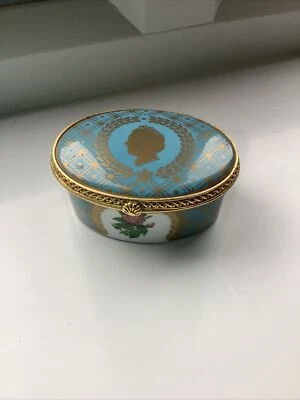Royal Worcester  China  Box  -  Queen Mother 100 years 1st quality Royalty - Image 1 of 4