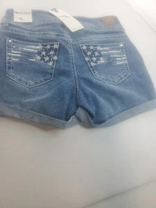 Wallflower women’s shorty shorts. NWT size 1/25 . - Picture 1 of 8