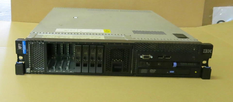 IBM X3650 M2 2U Server 7947-92G QUAD CORE XEON X5570 2.93GHz 4GB 2U Rack Server - Image 1 of 1