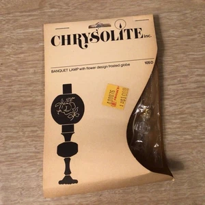 Vintage Puppenhaus Chrysolith Bankett Lampe mit roten Blumen mattierte Kugel - Bild 1 von 3