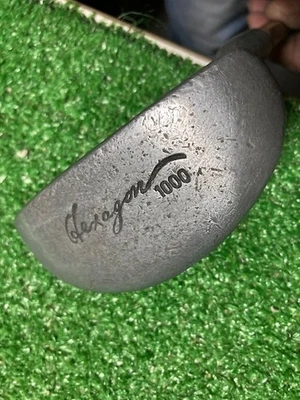 Vintage Putter Hexagon 1000 Hexagonal Wooden Shaft 34 Inch Hy895 - Image 1 of 4