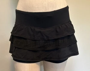 Lululemon “Run Nothing To Hide” Black Lace Mesh Ruffled Skort Women’s Size 2 EUC - Picture 1 of 16