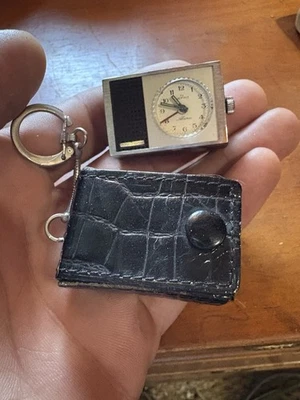 Réveil Miniature de poche À Sonnerie Swiss Patent Electronic  - Photo 1/4