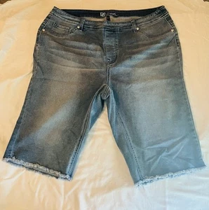 DG2 Virtual Stretch Denim Pull On Shorts Plus Size 1X Cotton Poly Spandex - Picture 1 of 16