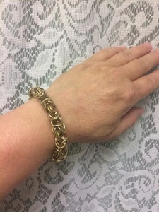 Signed Vintage Anne Klein Gold-Tone Chain Link Bracelet Vintage 8 " - Picture 1 of 5
