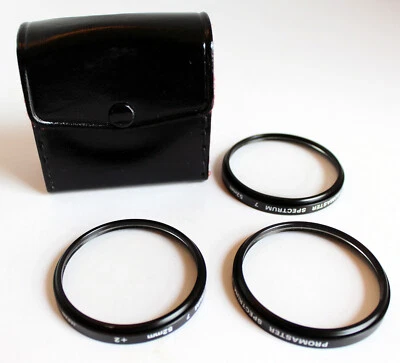 PROMASTER Spectrum 7 Set of 3 52mm Camera Lens Filters with Case made in Japan - Image 1 of 4