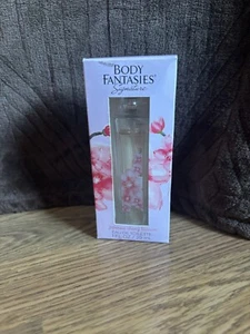 Body Fantasies Signature Japanese Cherry Blossom 1oz/30ml Eau de Toilette Spray - Picture 1 of 2