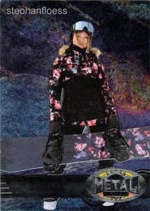 Skybox Metal Universe Champions 2021 1997-98 retro RB-8 Chloe Kim - Imagen 1 de 1