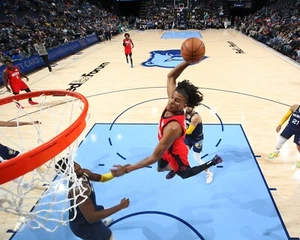 8x10 Photo JALEN GREEN Houston Rockets NBA Dunk - Picture 1 of 1