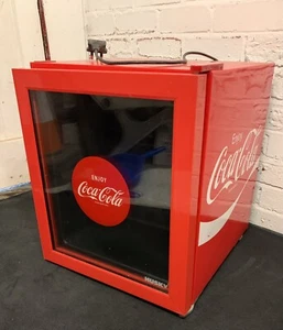 Husky HUS-EL-194-HY Coca Cola Mini Fridge Spares Repairs Only, Reqs Attention - Picture 1 of 12