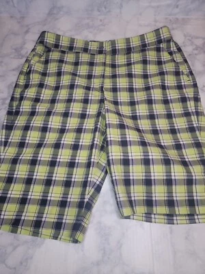 Greg Norman Golf Shorts Women's Size 8 Bermuda Plaid Green Yellow Black - Image 1 of 4