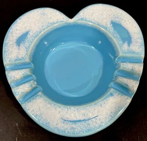 Vintage Hull Pottery Ashtray Heart Shaped White/Blue 7” EUC RARE - Picture 1 of 3